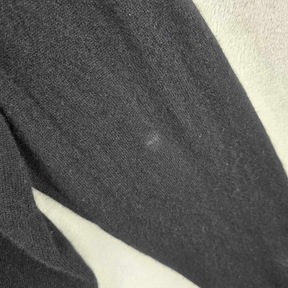 The Men's Store Bloomingdale's V-neck Sweater XL Black 100% Cashmere Long Sleeve - Picture 5 of 8